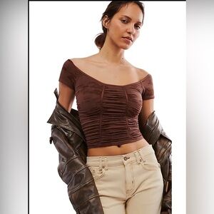 FREE PEOPLE Gotta Be You Seamless Tee size extra small/small